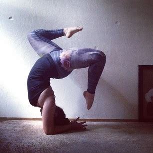 10 Thick & Fit Instagram Yogis